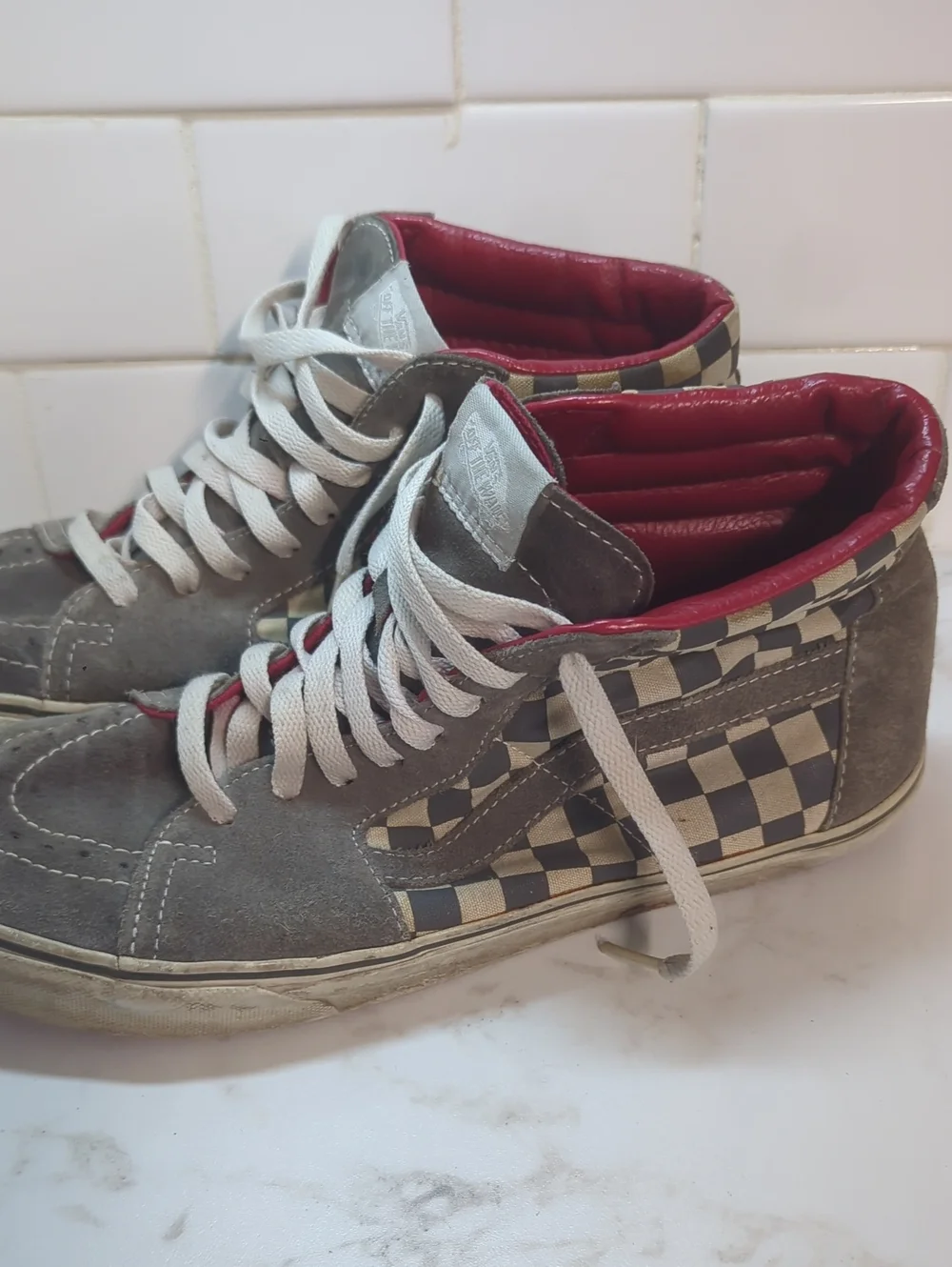 VINTAGE VANS - Picture 2 of 7